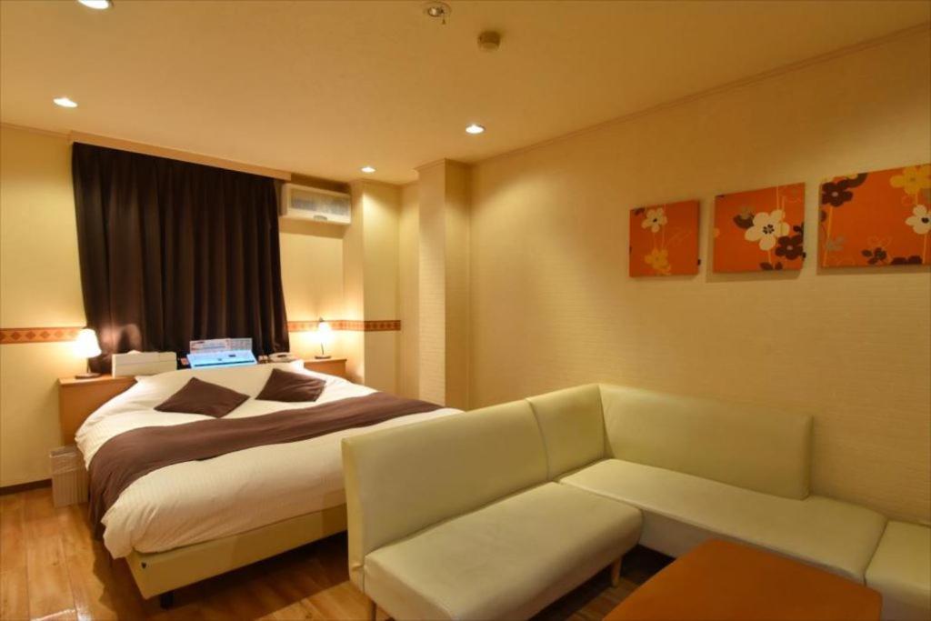 Hotel Two Heart - Adult Only Фукушима Екстериор снимка